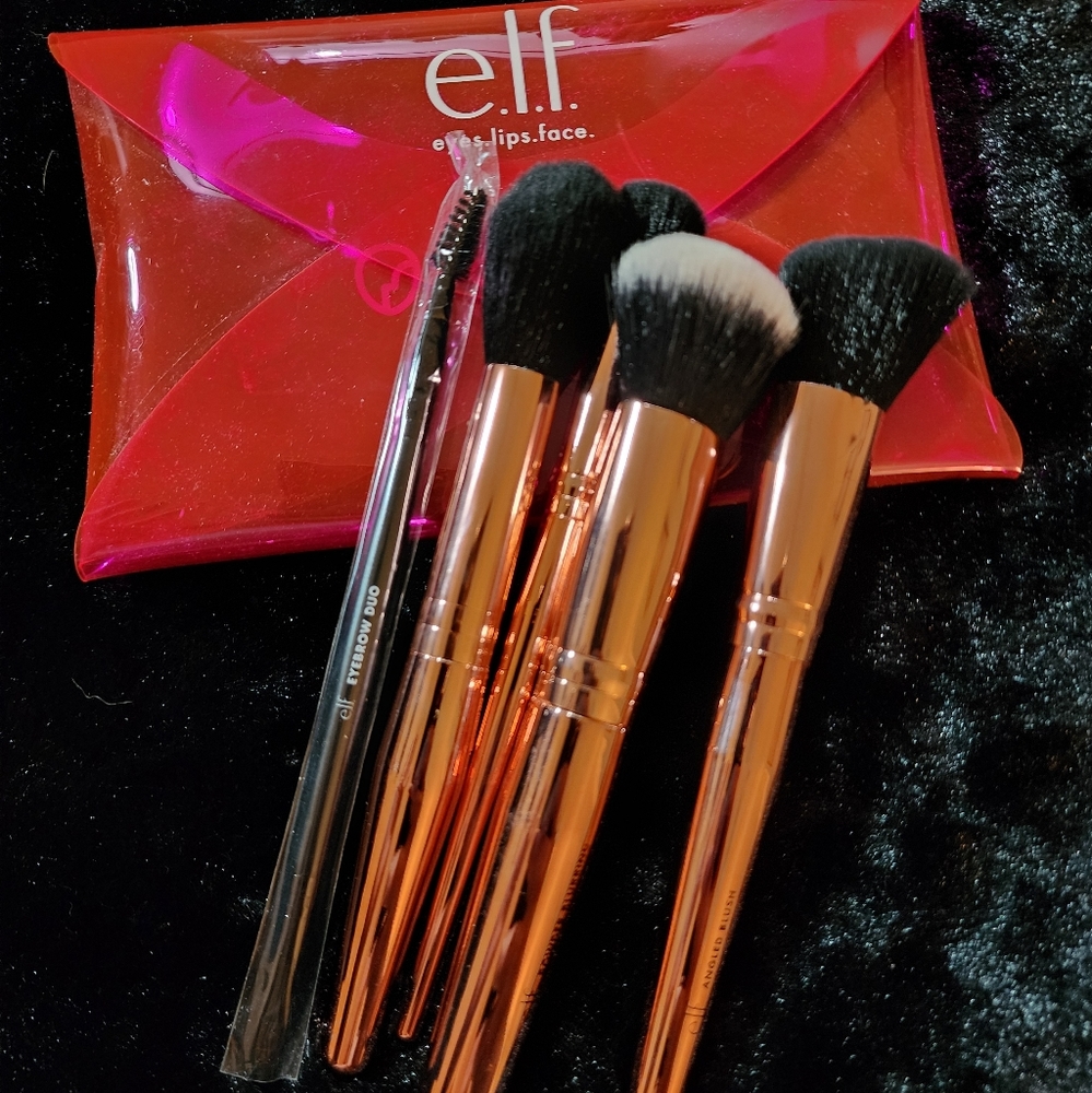 ELF brush set